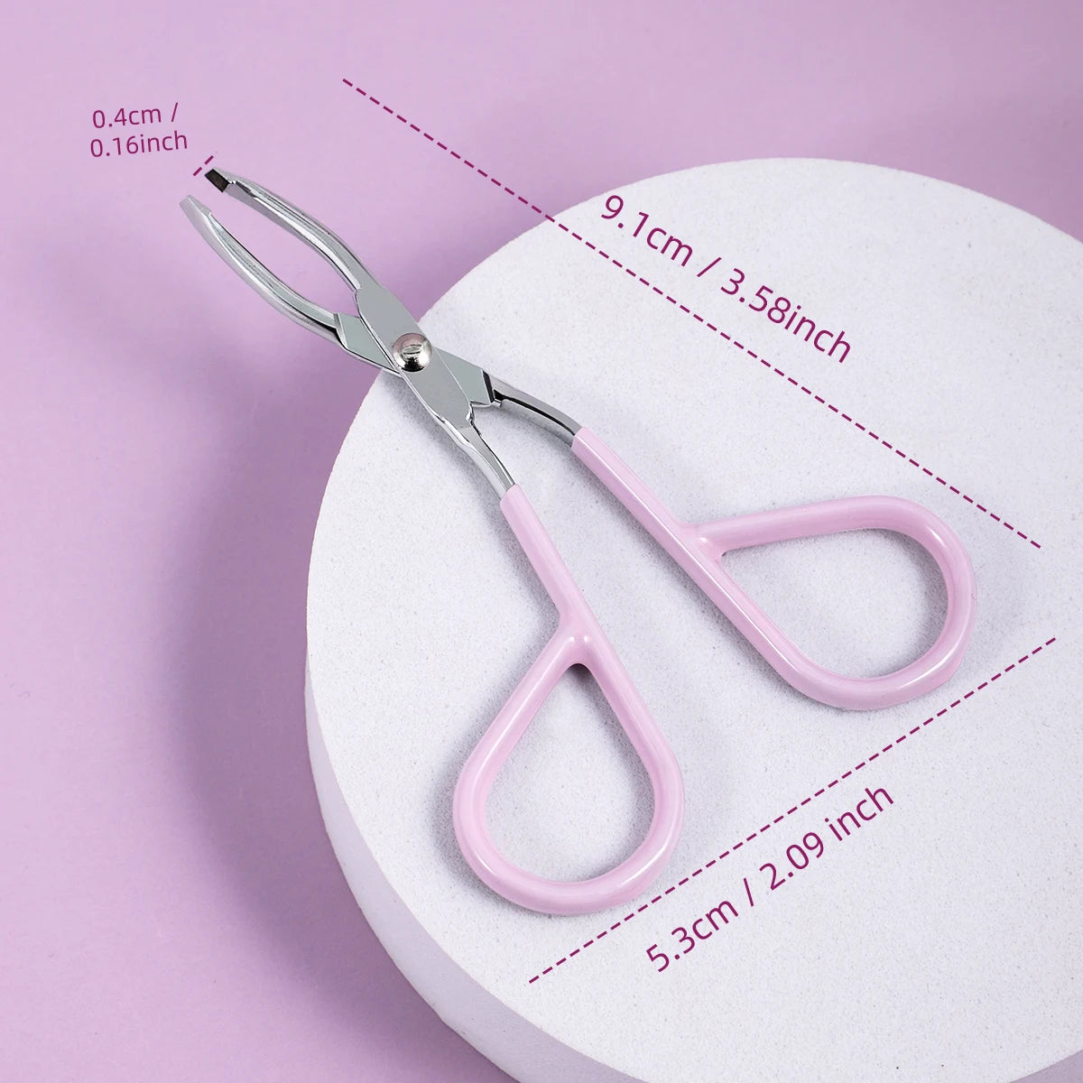 A precise portable eyebrow clip eye tool for oblique hair plucking and beard plucking, suitable for women and men.
